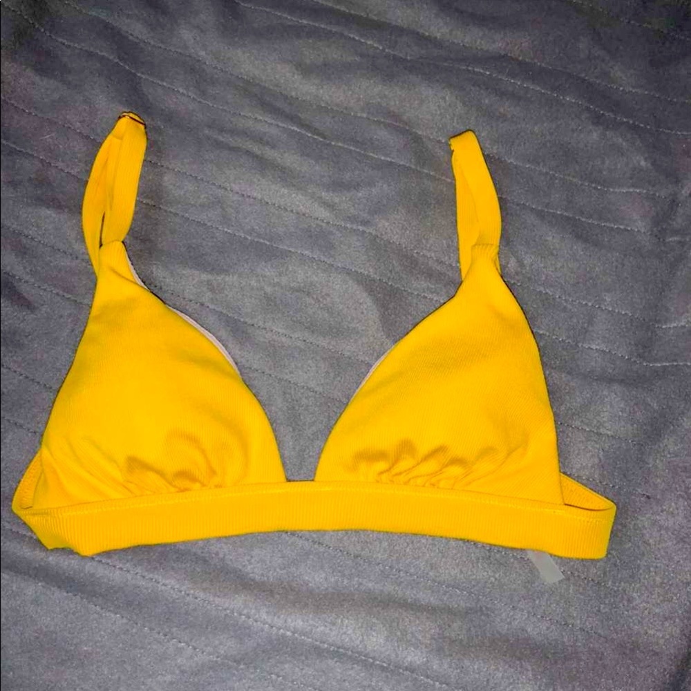 Bathing suit top